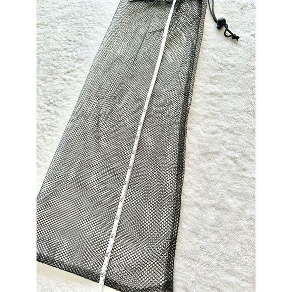 Black Mesh Bag with draw string close - Picture 5 of 6